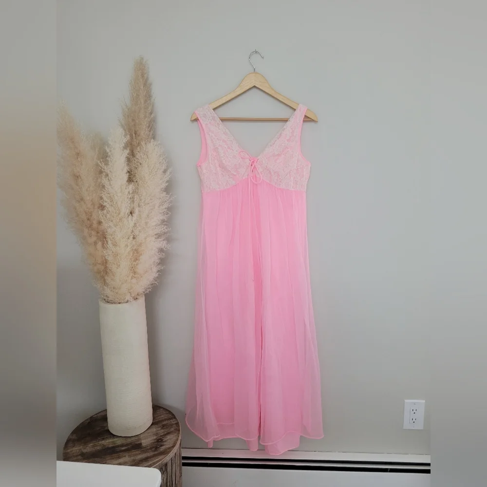Vintage lace barbiecore ruffle baby doll nightgown lingerie - Picture 1 of 7
